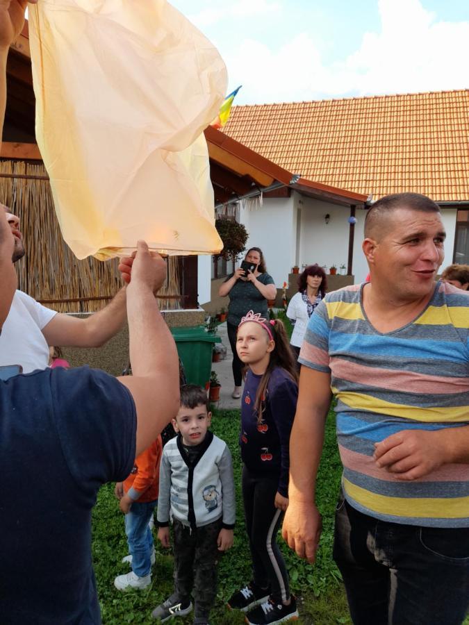 Pensiunea Narcisa Cu Ciubar Malaesti ภายนอก รูปภาพ